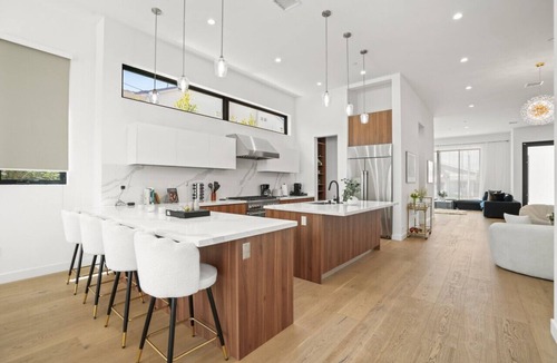 McLaughlin House | New Lavish Elegant 3Bd Family Home MarVista Pet Ok