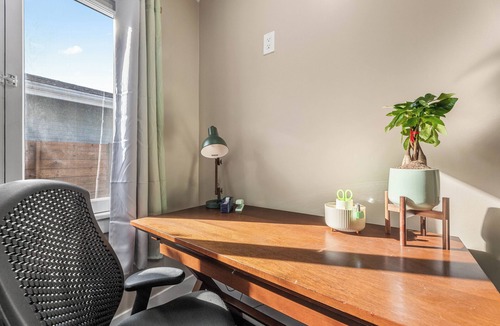 Hollywood House | New Listing - Pet-friendly Home, Premium Amenities, Gated with yard, EV Charger