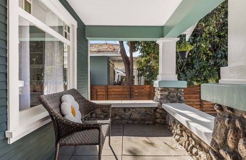 Hollywood House | New Listing - Pet-friendly Home, Premium Amenities, Gated with yard, EV Charger