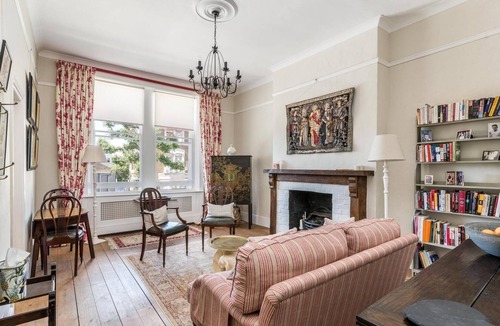 Addison Apartment | NEW Luxury 1BD Flat in Heart of Kensington Olympia