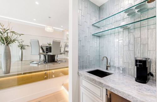 Marina Pacifica Condo | New Luxury 2BR 2.5BA Condo w Amenities + Prime Long Beach Location +Marina Views