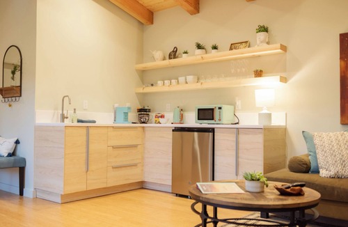Hatton Fields Cottage | New Luxury Cottage Minutes To Beach & Town!