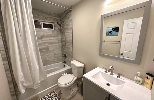 Westmont House | New Modern Family Home