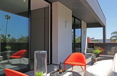 Melrose House | NEW Modern Oasis off Melrose - Rooftop - Pool