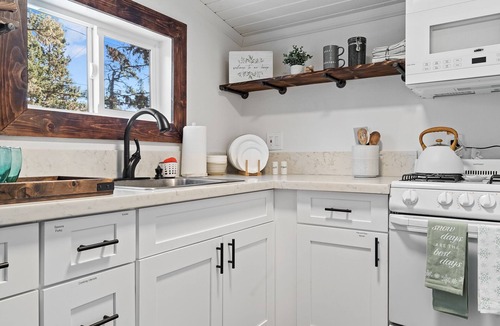 Sugarloaf Apartment | New+private Cozy+Tiny Home