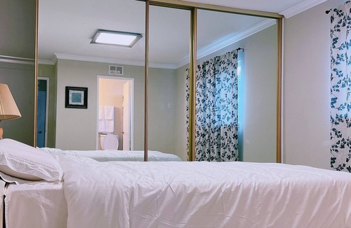 Rowland Heights Villa | New Remodeled 17mile-Disney