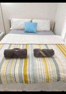 Hacienda Heights House | New renovated room with shared bathroom