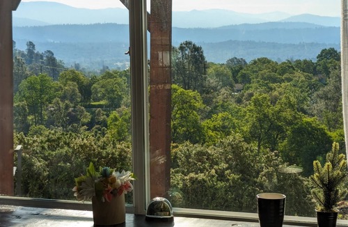 Mariposa House | New! 🌟 Stunning Views 🌟 Yosemite Hilltop Heaven