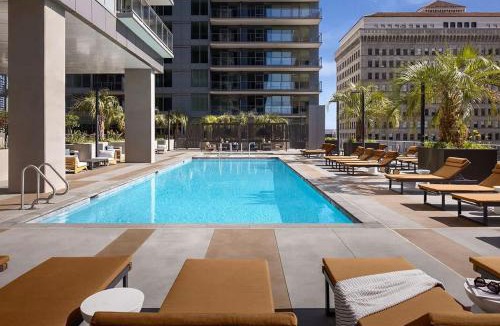 Civic Core Apartment | NEW Upscale Downtown San Diego Stay Queen Bed Pool & Sauna