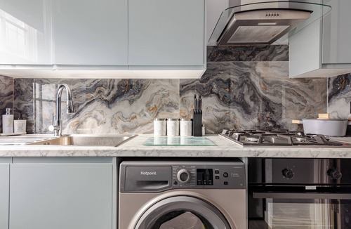 St. Johns Wood Apartment | Newly Refurbished 3 Bedroom Flat, Zone 1 Central London