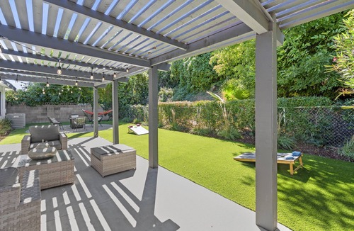 West Hills House | Newly Remodeled Zen 3-bedroom OASIS in West Hills!