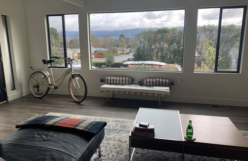 Ukiah House | Newly renovated modern home with ADU, Outdoor shower, Luxurious garden and patio