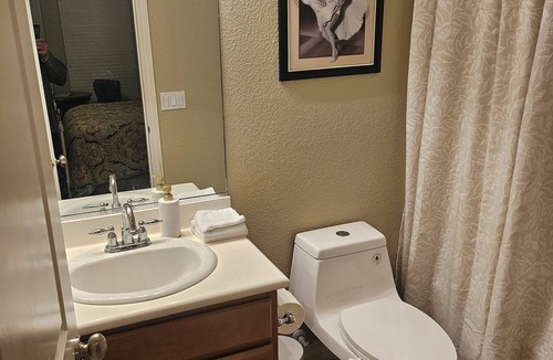 Banning Apartment | Nicola's Perfect Place, a charming studio with AC in fabulous Banning CA