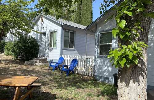 Clearlake Park Cabin | nNew all-inclusive resort by Clearlake with Tesla L2 Charging Station