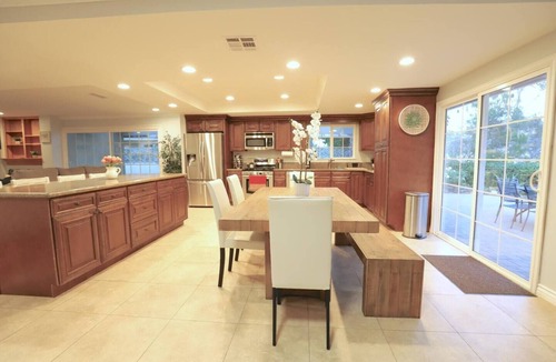 Laguna Niguel House | No Stairs, Backyard, EV Charger (Palmera Perch)