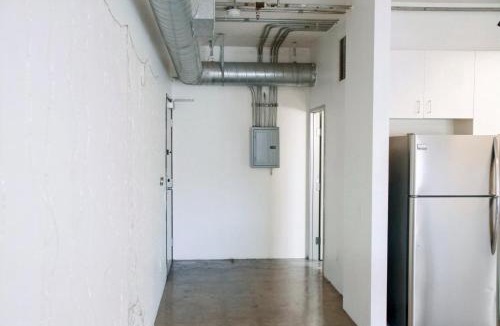 NoHo Arts District Apartment | North Hollywood at its best!