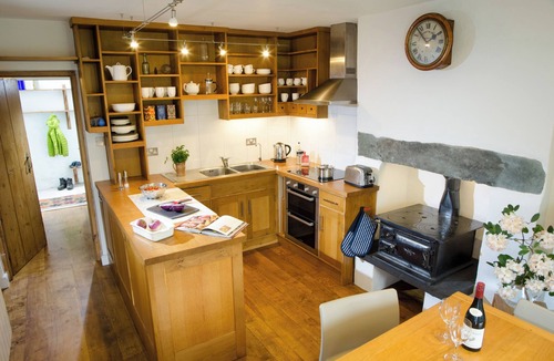 Elterwater Cottage | OAKBANK, family friendly, with open fire in Elterwater