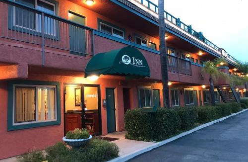 Oak View Hotel | Oakridge Inn