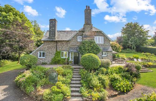 Oare House | Oare Manor Cottage Oare