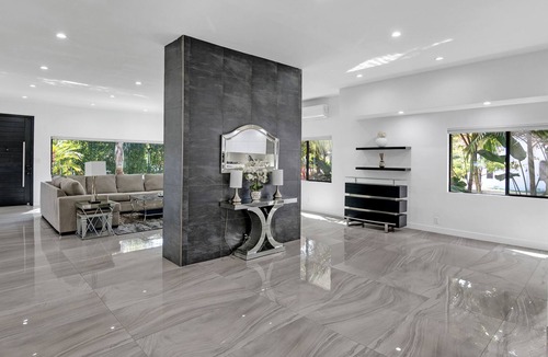 Greater Wilshire - Hancock Park House | Oasis 5 bed/4 bath with Heated pool & Spa