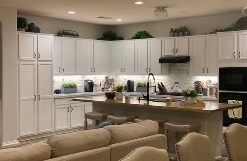Paradiso House | Oasis of Coachella Valley 4-bedroom + 2 bath w/fitness room, greenhouse & more