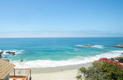 South Laguna House | OCEAN FRONT Beach HOUSE! Private stairs to SAND!