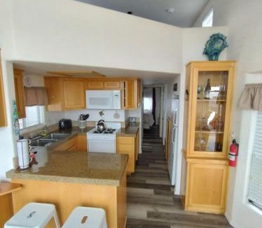 Smith River House | Ocean Front Cabin 16, Jacuzzi & Incredible Views