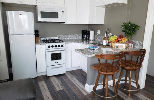 Old Towne House | Ocean & Island Views from Large Private 25ft x 12ft Deck! n