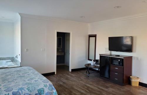 Sunset Beach Hotel | Ocean Surf Inn & Suites