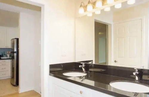 Silver Strand Apartment | Ocean-View 2-Bedroom Apartment with WiFi and AC in Serene Marina del Rey