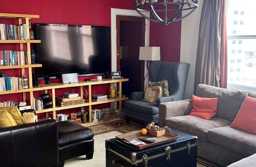 East Village Condo | Ocean View Condo in historical building in downtown Long Beach/ Queen Mary.