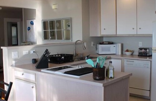 Crescent City North House | Oceanfront, Amazing Sunsets, Whales, Surfing, Biking, Short walk to beach