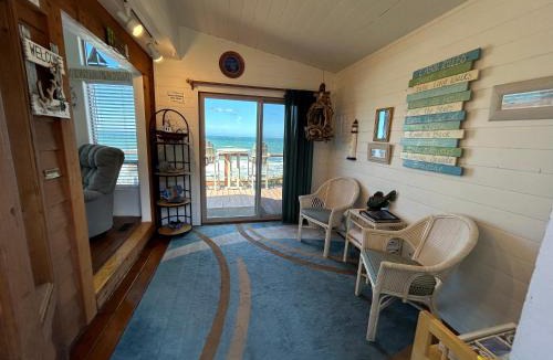 Smith River House | Oceanfront Cabin 9 With Jacuzzi & Awesome Views