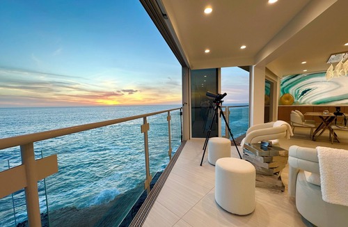 South Laguna Condo | Oceanfront condo located at the end of Table Rock in Laguna Beach!
