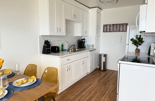 South Redondo Apartment | Oceanfront Getaway - Parking - Stunning Views