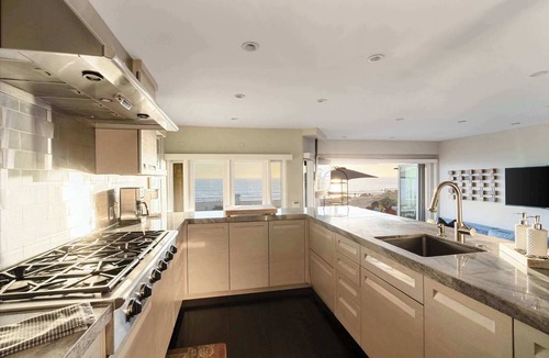 El Porto House | Oceanfront Luxe Strand Home | Movie Theater | 3BR