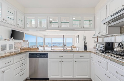 Eastern Malibu Condo | Oceanfront Retreat with Multiple Balconies, Direct Beach Access & Sweeping Views