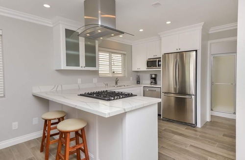 South Mission Beach Condo | Oceanfront South Mission Beach Vacation Rental on the Sand 2737