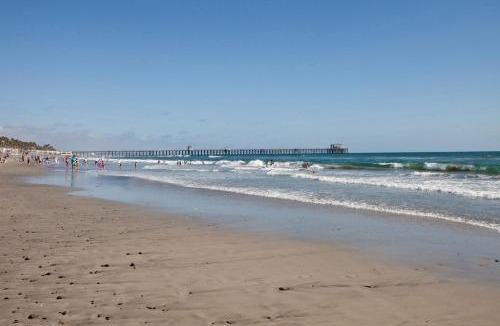 Townsite House | Oceanside Beach Condos