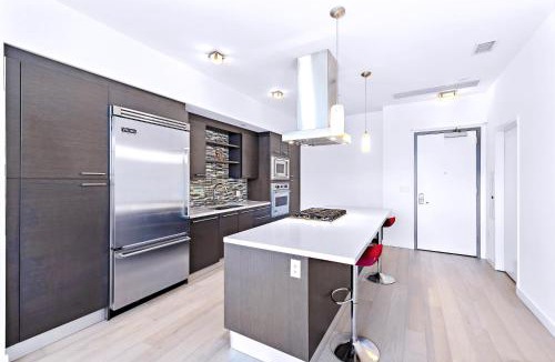 Santa Ana Apartment | Oceanview 25th Floor Luxury Penthouse