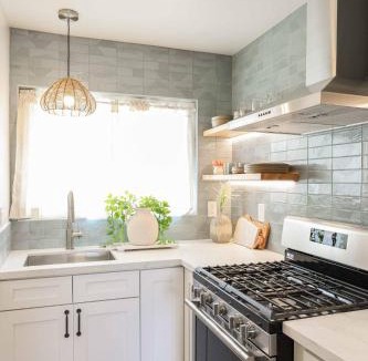 Townsite Apartment | Oceanview Oasis W Hot Tub 15-min Walk To Beach
