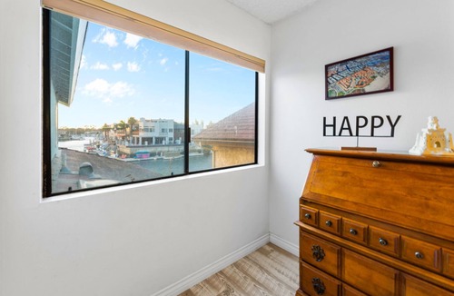 Channel Islands House | October Special 30+ Stay! Waterfront, Deck W/Views