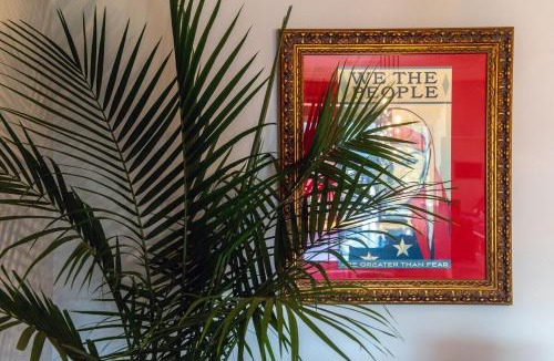 Norma Triangle House | On Sunset Blvd - 5 star retreat