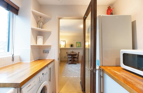 Kensal Green Apartment | One Bedroom Kensal Green, Near Notting Hill - Pass the Keys
