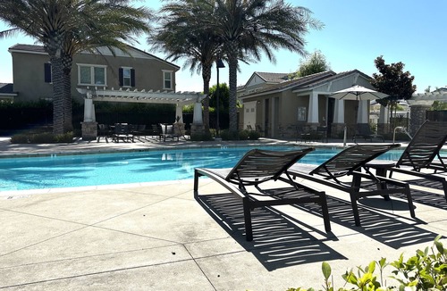 San Gabriel Valley Villa | Ontario Mills & Claremont colleges single Villa