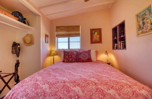 Joshua Tree Highlands Cabin | Original Homestead Cabin with pool!