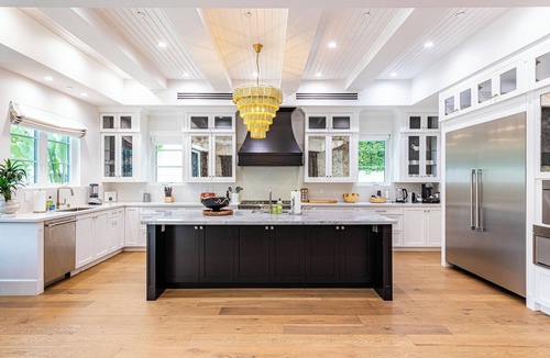 Tarzana Other | Otis Ave - Modern Farmhouse Retreat w/Pool, Spa & Luxe Interiors