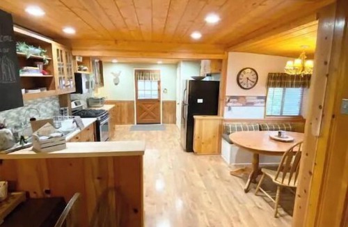 Green Valley Lake House | Our Cabin @ The Lake