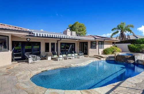 Palm Springs House | Our Poolside Desert Nirvana