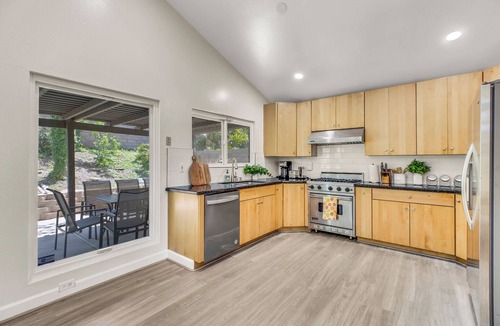 Torrance House | Outstanding Torrance Home: Amazing Design & Luxury